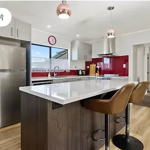 Holiday home Aroha Nui