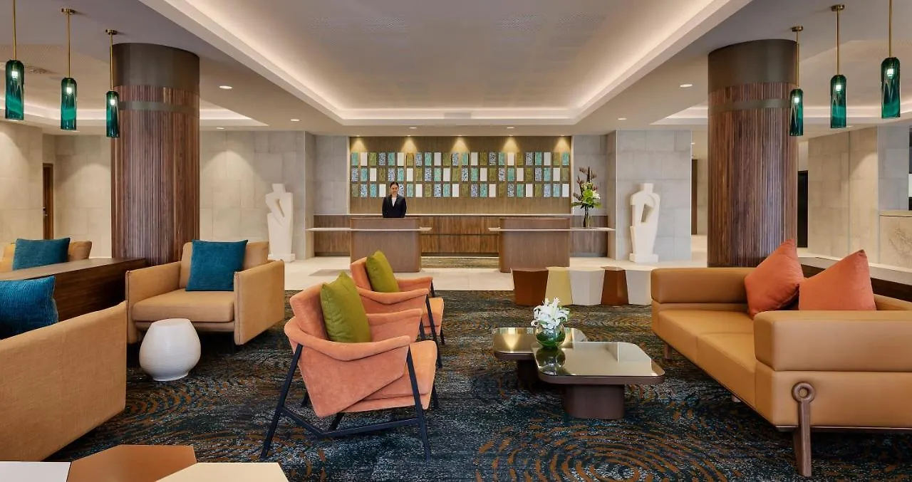 Pullman Rotorua Hotel 5*,